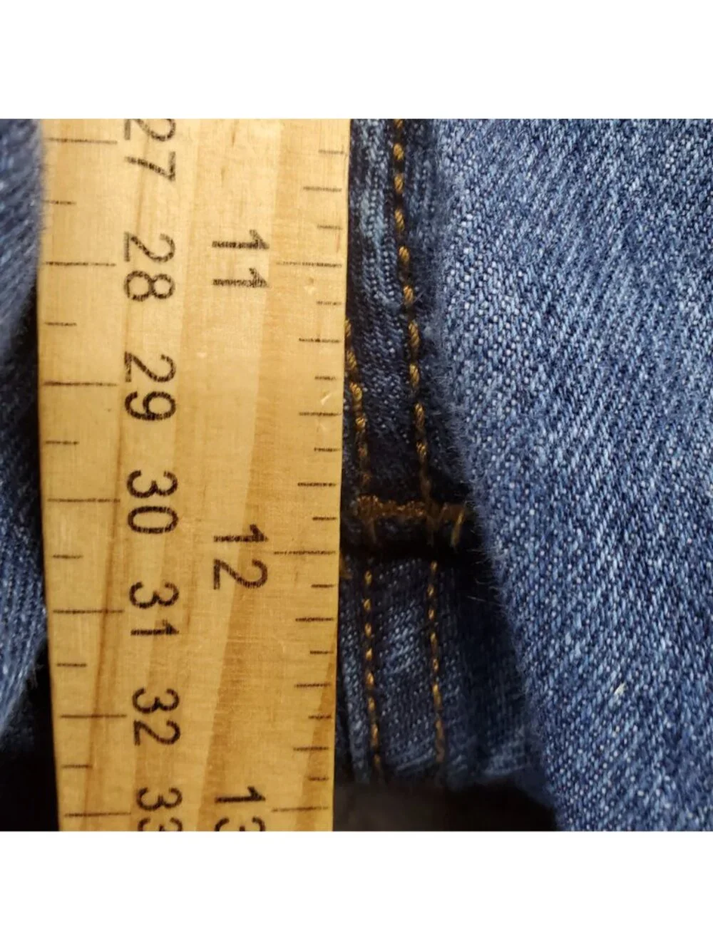 Levis Jeans Mens 38x30 Blue 501 Original Fit Button Fly Denim *Read*